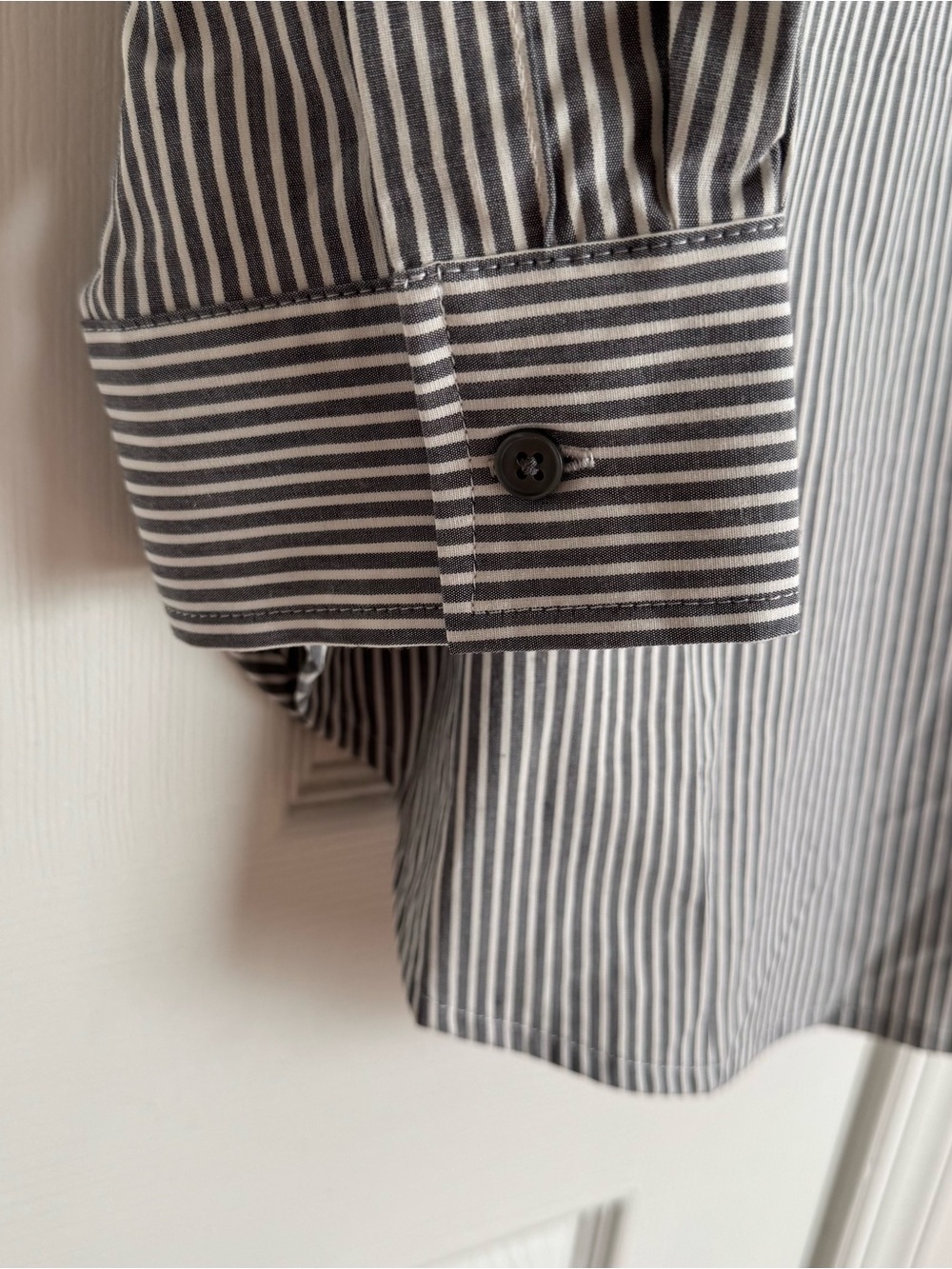 Terra & Sky Women's Plus Size 2X (20W-22W) Oversized Boyfriend Button Down Shirt - Picture 8 of 14